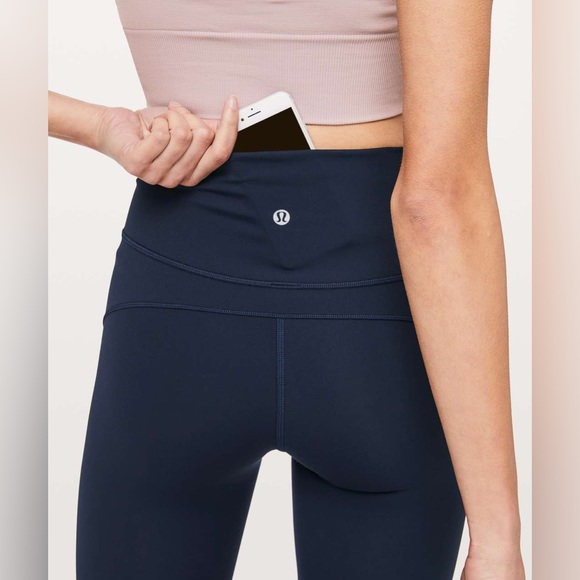 Lululemon In Movement Crop *Everlux 19* Leggings Midnight Navy -size 6 - Picture 2 of 16